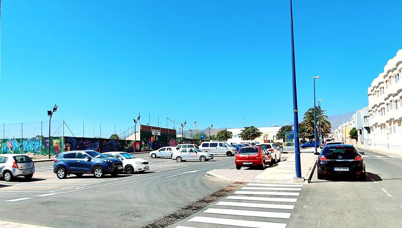 El Burrero "The Red Crab Studio" By Bbhome At Gran Canaria Airport - Wifi 300 Mbps المظهر الخارجي الصورة